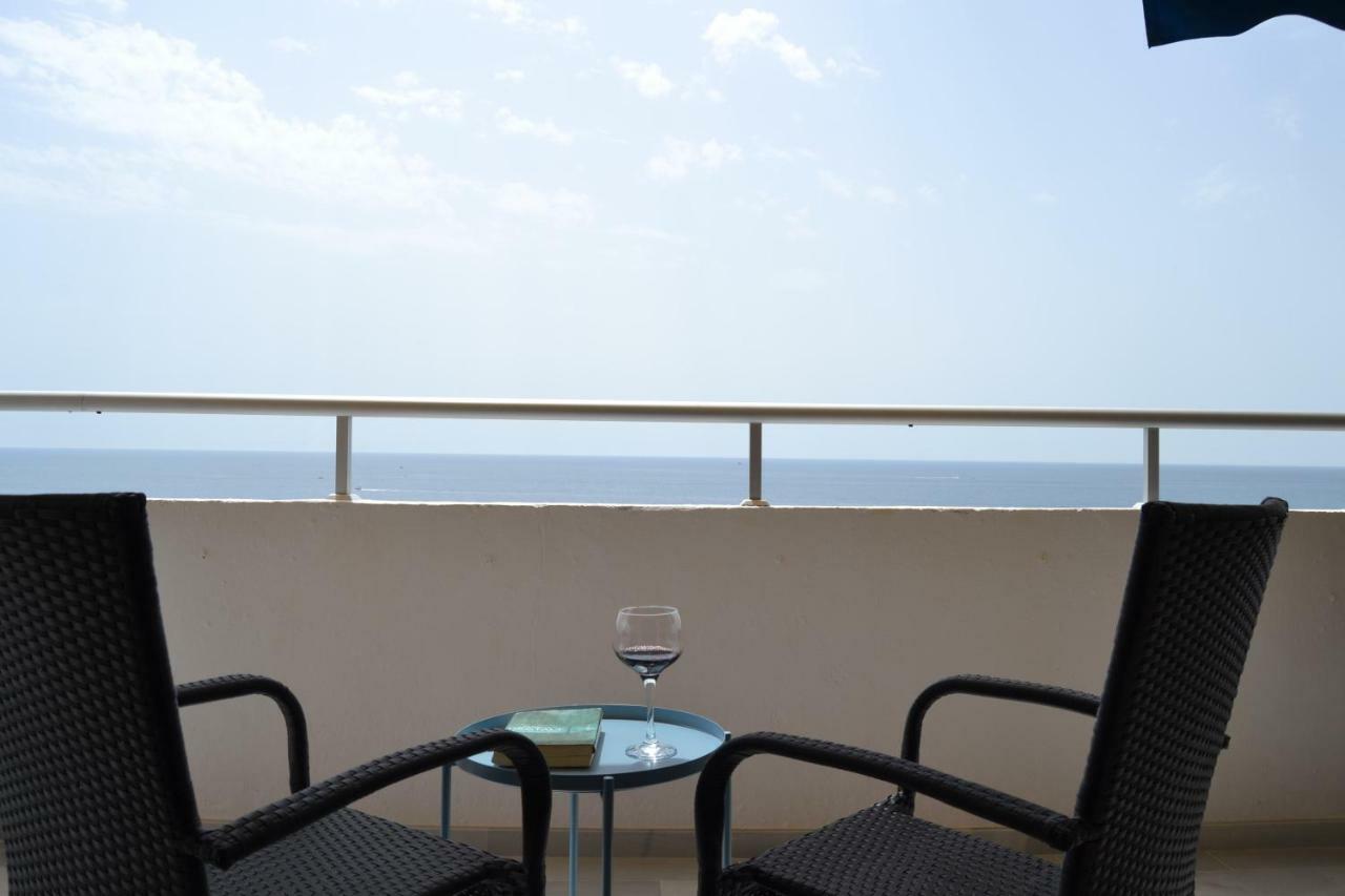 Beach Front Penthouse - Fuengirola Bagian luar foto