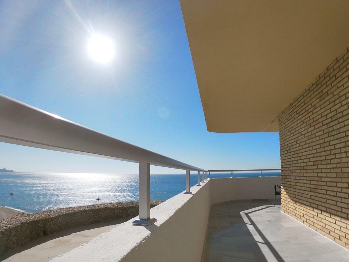 Beach Front Penthouse - Fuengirola Bagian luar foto