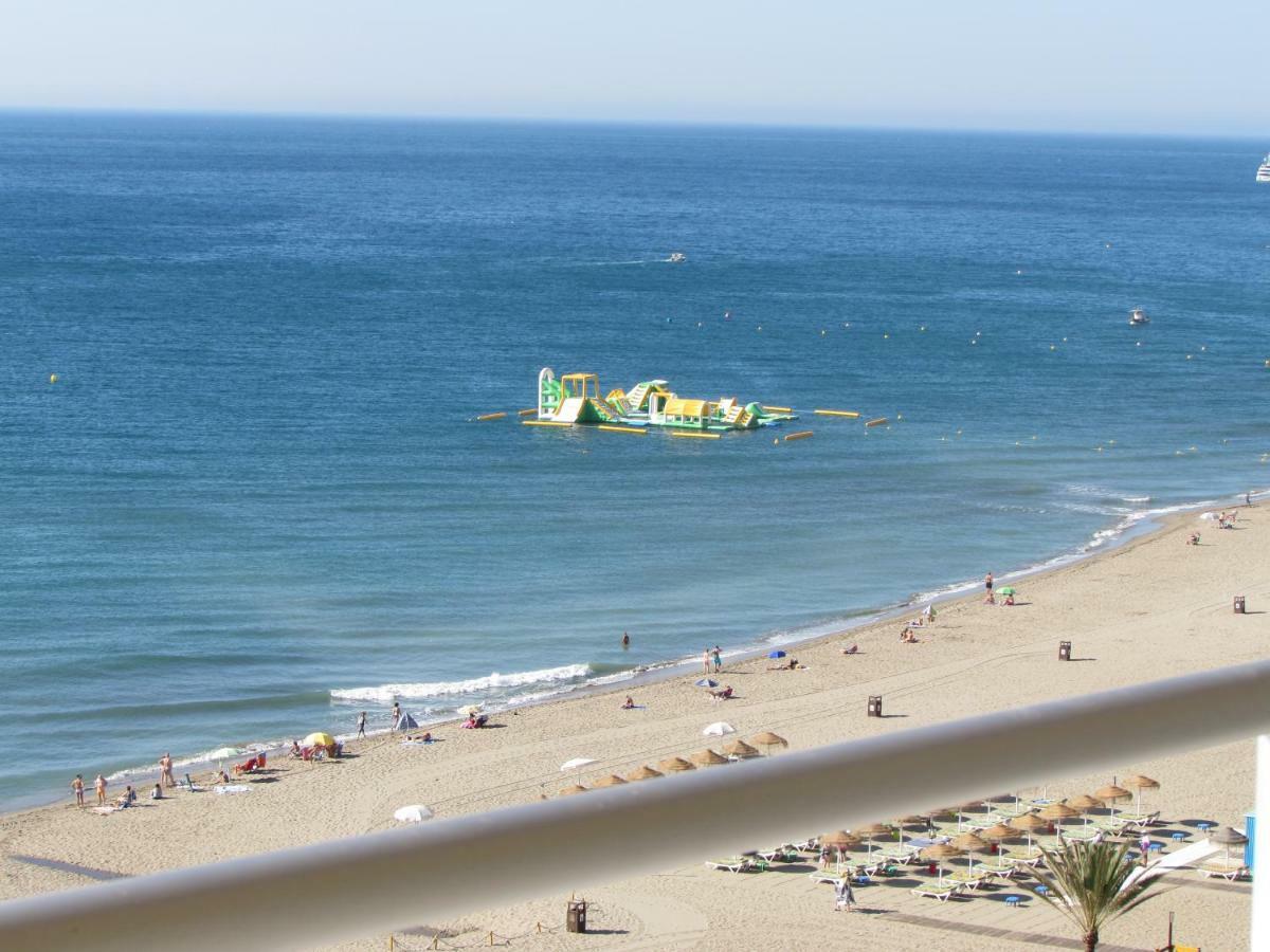 Beach Front Penthouse - Fuengirola Bagian luar foto